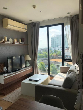 Prime Location 1 Bedroom Serviced Apartment